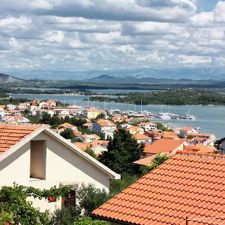 Apartmán With A Parking Space Murter - 5102 Betina (Sibenik-Knin)
