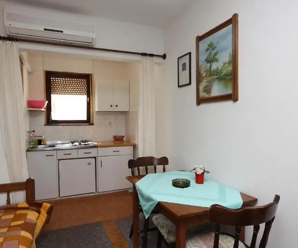 With A Parking Space Murter - 5102 Appartement Betina (Sibenik-Knin)