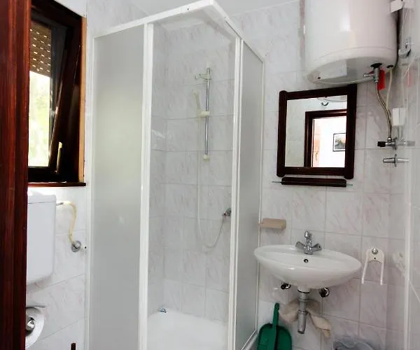 With A Parking Space Murter - 5102 * Betina (Sibenik-Knin)